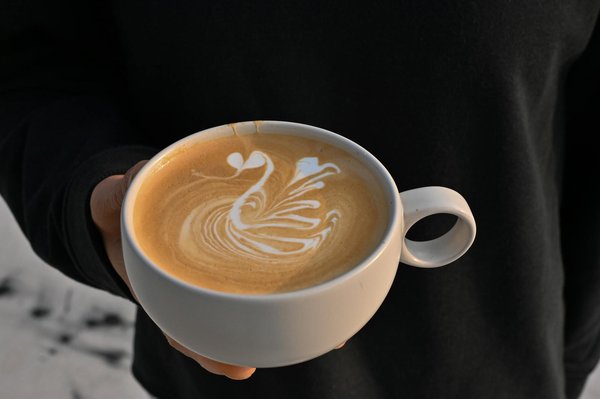 Chaussure pole dance : style, confort et performance du talon à la plateforme